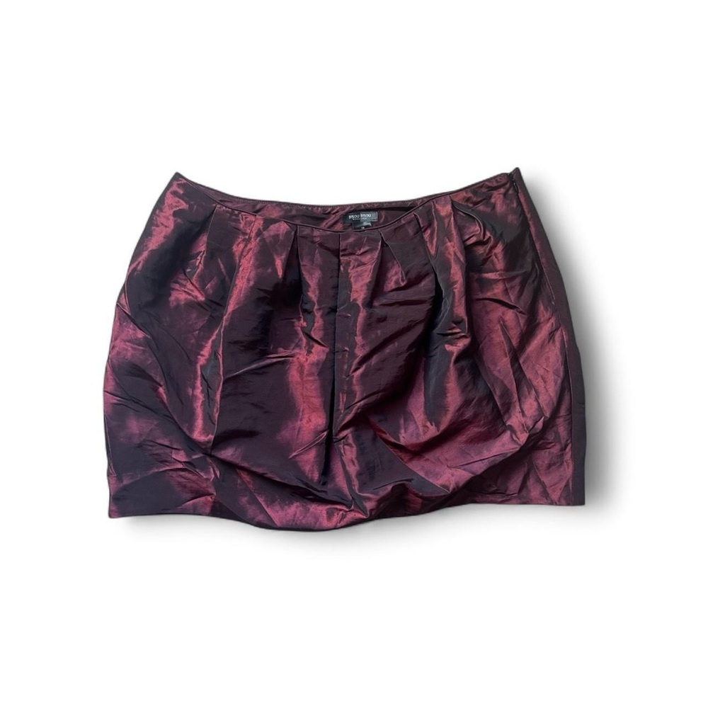 Chic Burgundy Mini Skirt